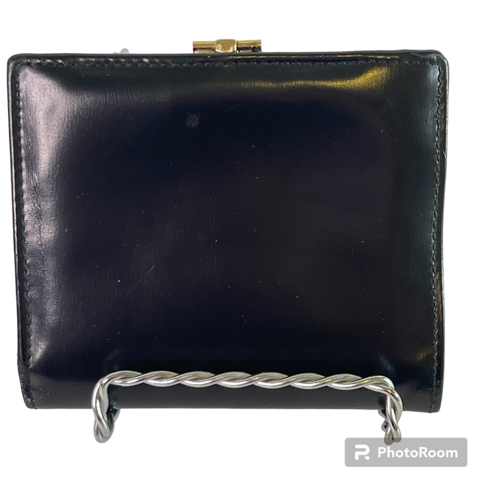EUC Authentic Gucci Black Bi-Fold Wallet. Gold Signature Clasp Dust Bag Included - Picture 4 of 10